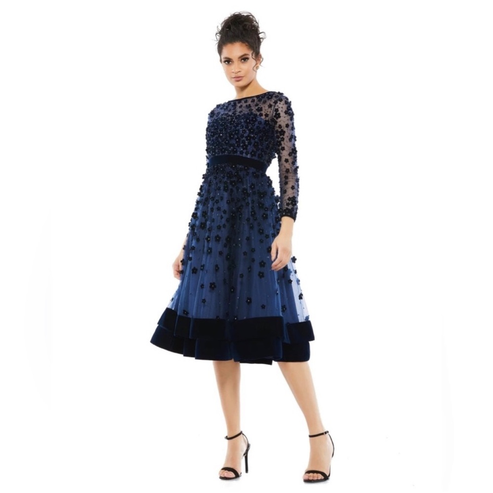 NWT Mac Duggal 67007 Navy Floral Appliqué Dress